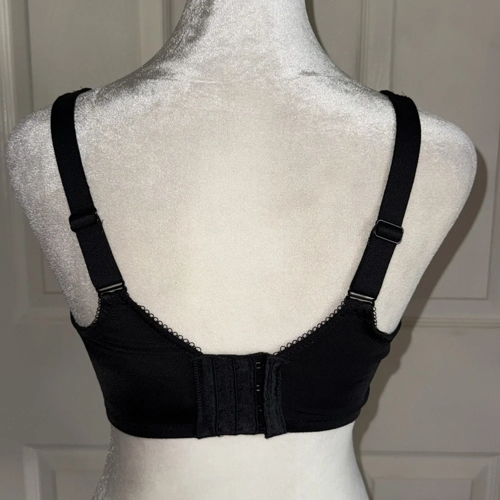 Wacoal Basic Beauty Full Figure Seamless Underwire Bra